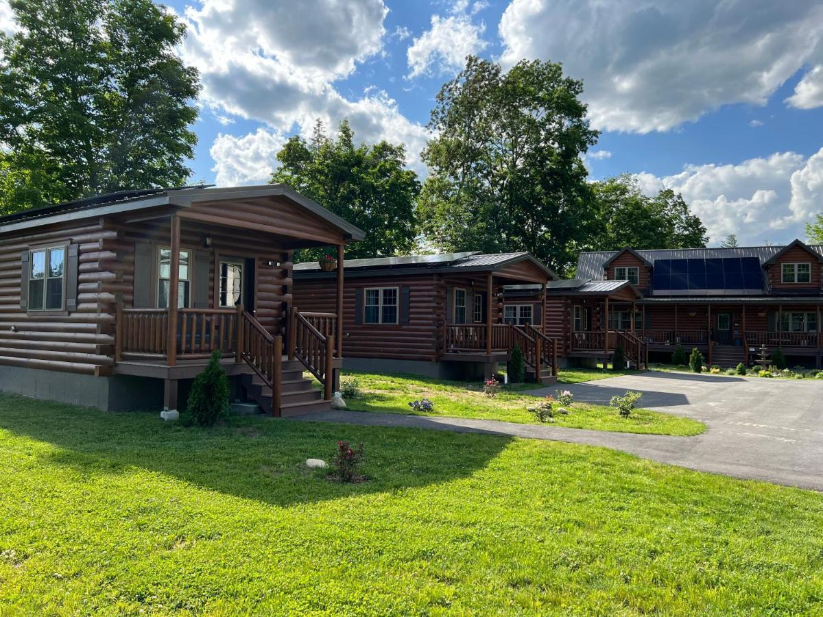 Lincoln Log Cabins Hotel Exterior photo