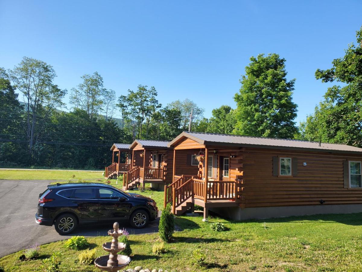 Lincoln Log Cabins Hotel Exterior photo